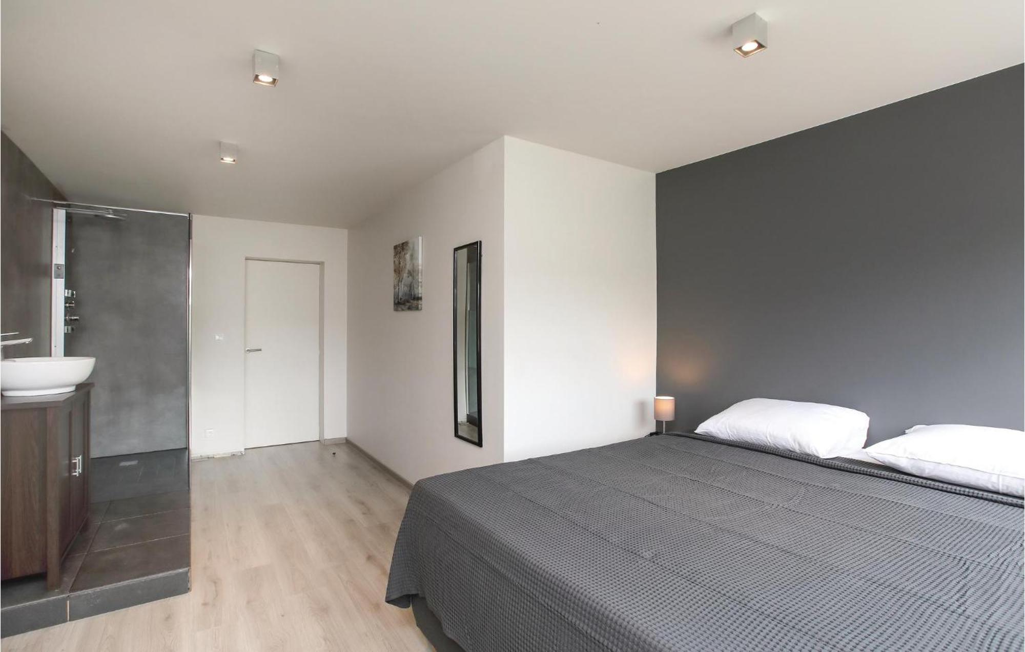 4 Bedroom Awesome In Brugge * Bruges